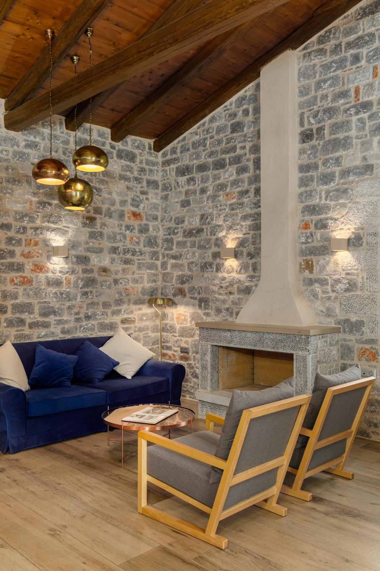 Trapela Limeni Luxury Suites Екстер'єр фото