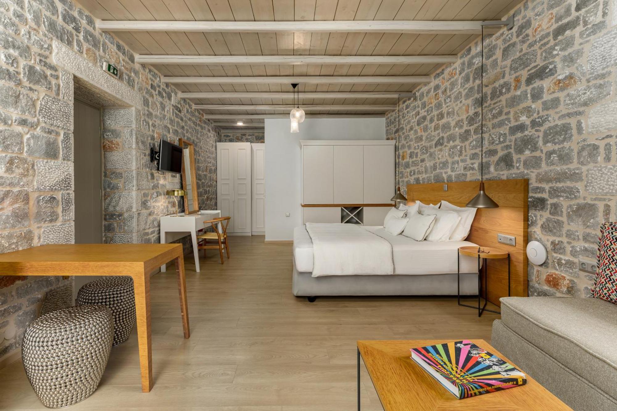Trapela Limeni Luxury Suites Номер фото